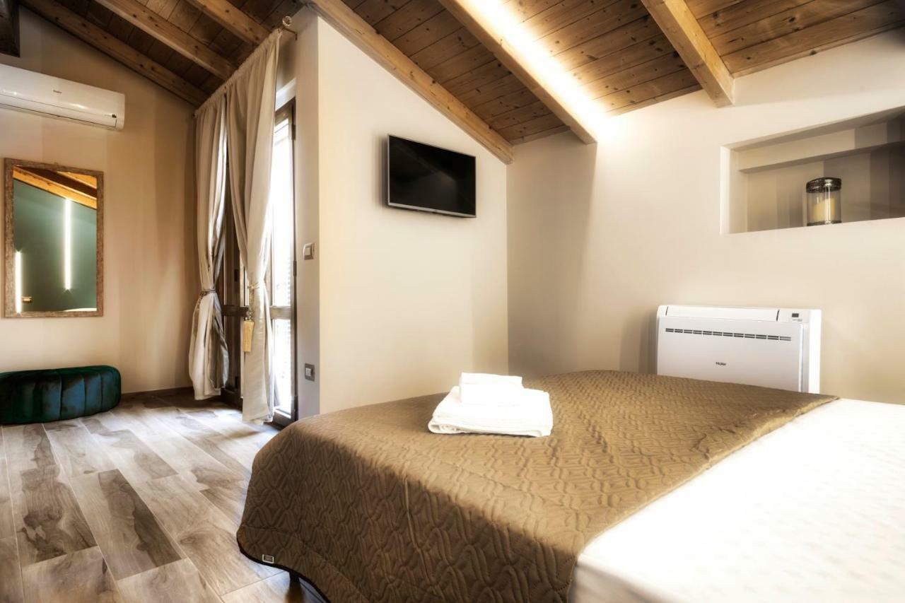 Palazzo Eugenia Suites Vasto Exterior foto